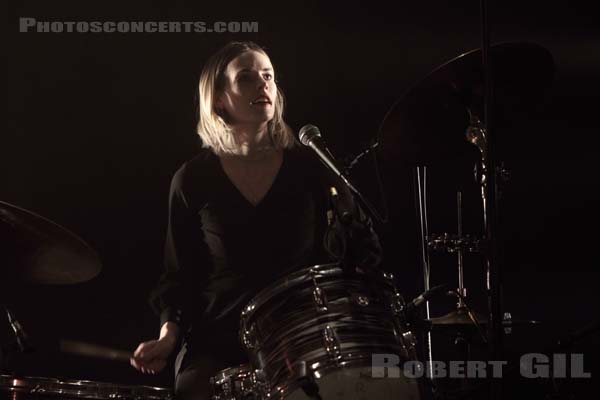 DEATH VALLEY GIRLS - 2019-03-07 - PARIS - Petit Bain - Laura Kelsey